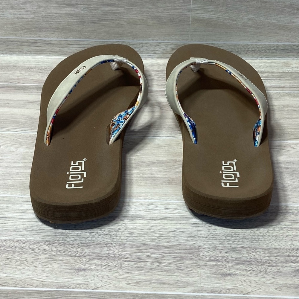 FLOJOS / Cream 130 Emma Hibiscus Thong Flip Flops Size 10 - Picture 4 of 9